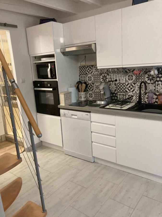 Au Havre De Paix Apartment Garéoult Екстериор снимка