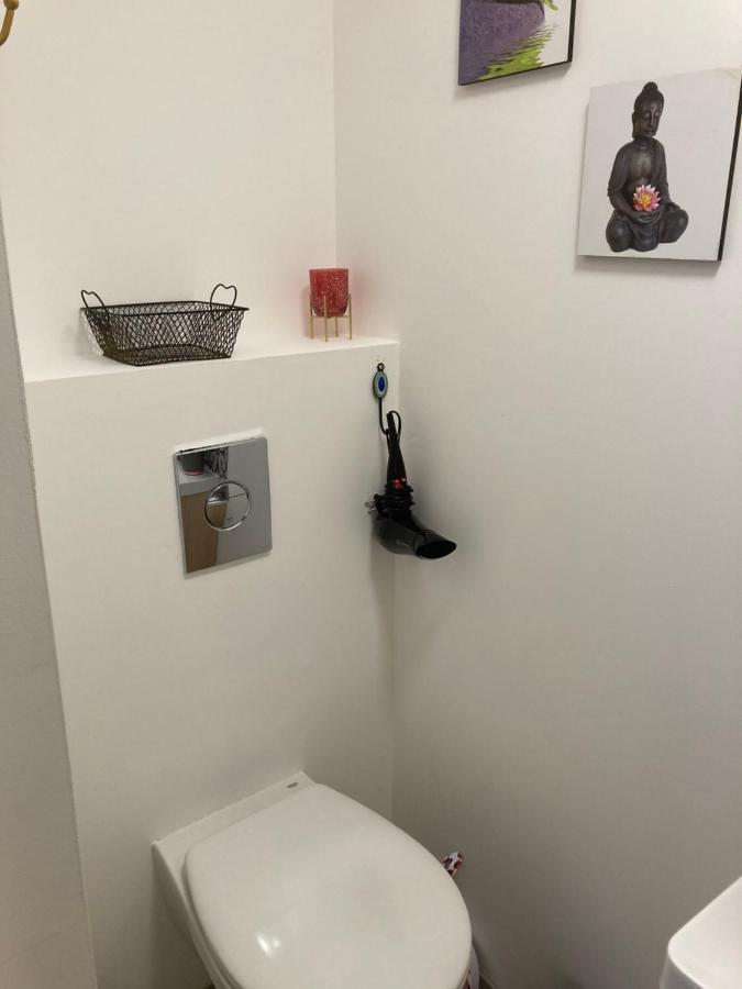 Au Havre De Paix Apartment Garéoult Екстериор снимка